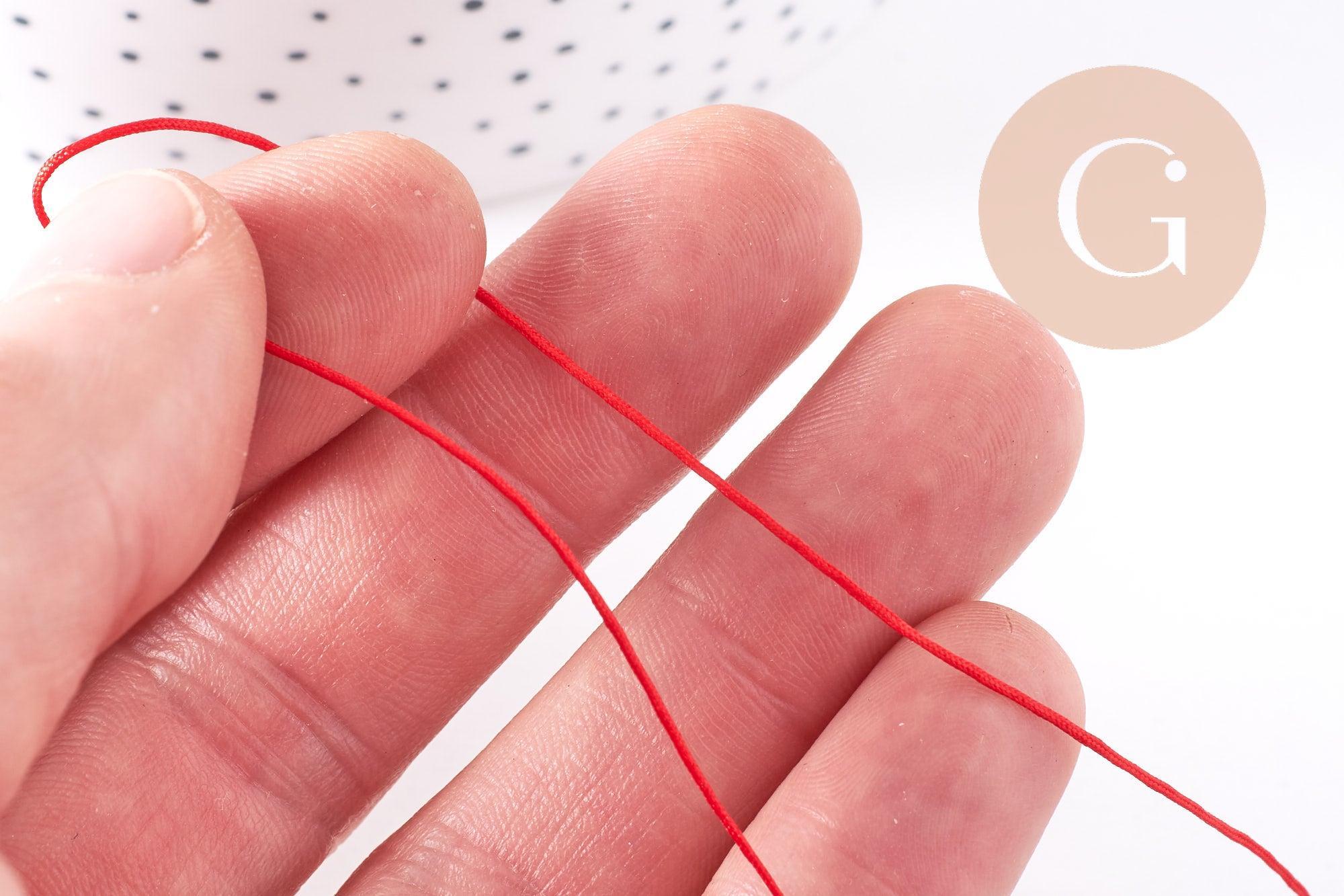 Cordon rouge foncé tressé polyester 0.6mm, x1 mètre (G10667)