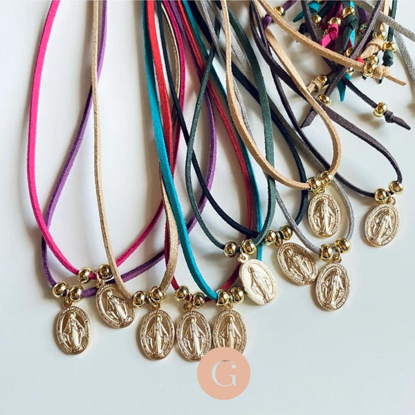 Cordon suédé blanc imitation cuir 4mm, x1 mètre (G0640)