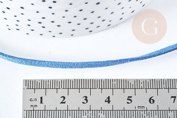 Cordon suédé bleu imitation cuir 3-4mm, x1 mètre (G8302)