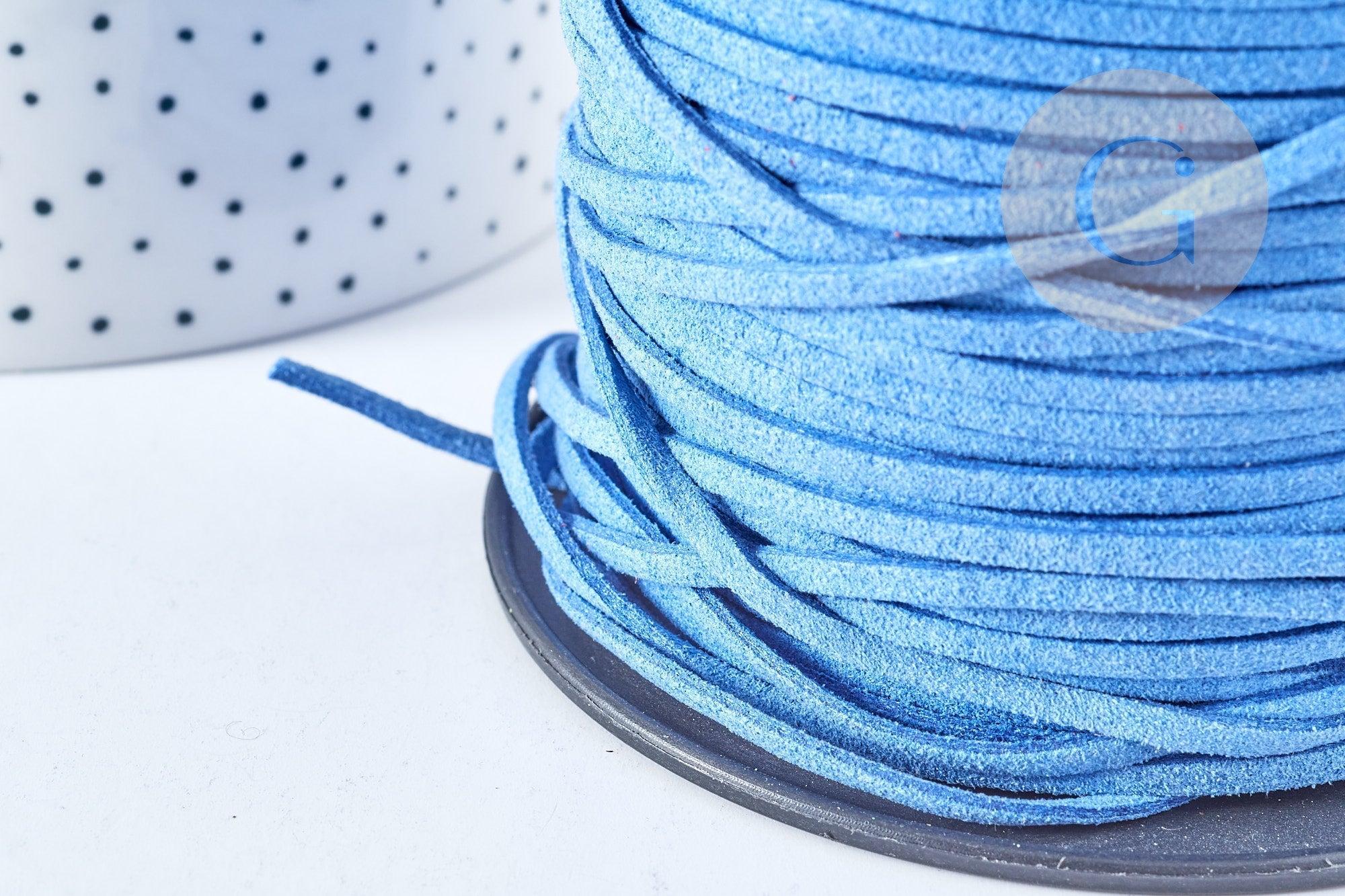 Cordon suédé bleu imitation cuir 3-4mm, x1 mètre (G8302)
