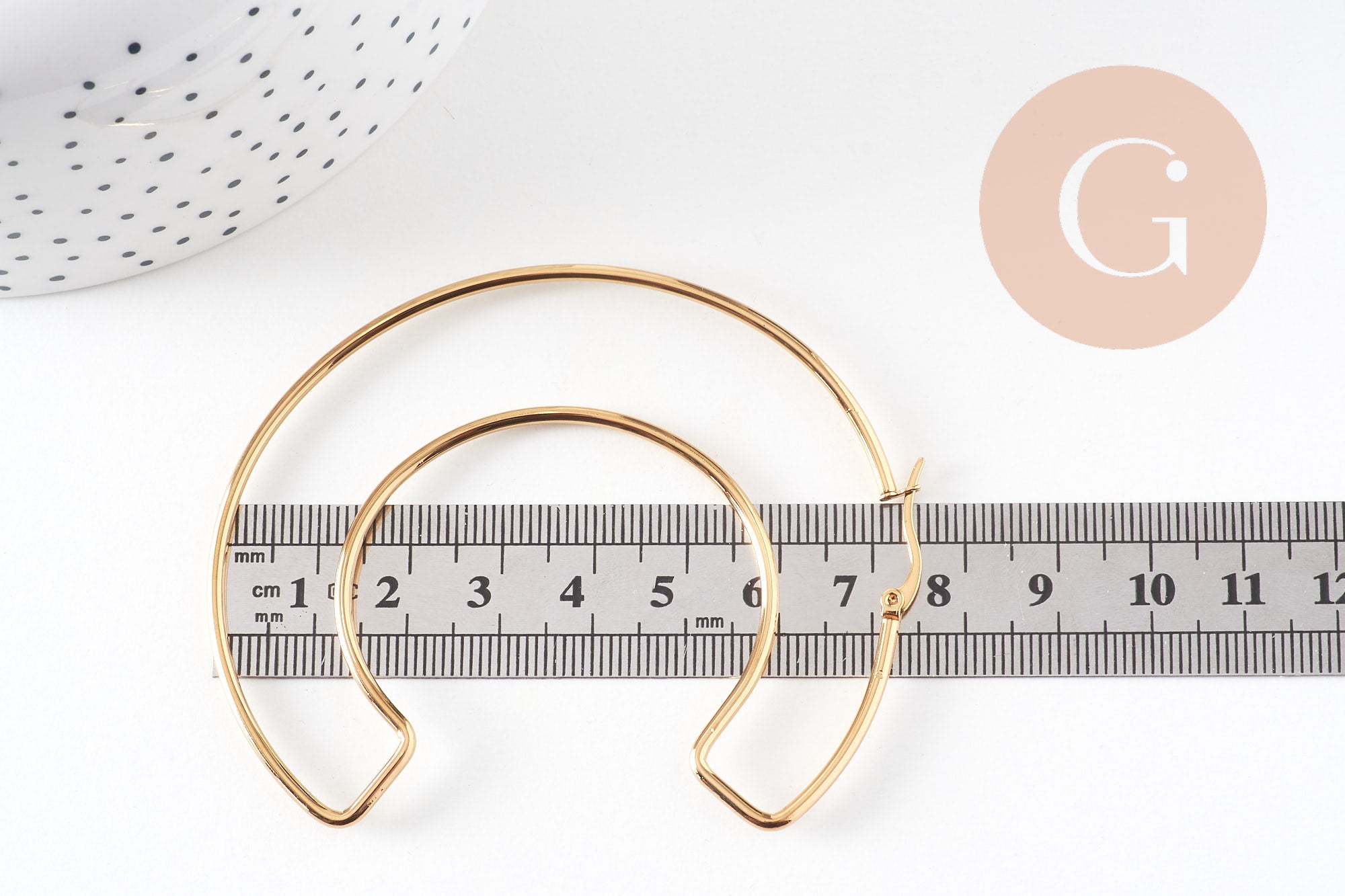 Créole lettre C acier doré, bijoux acier inoxydable, création bijoux, oreille percée,sans nickel, boucles acier, 75.5mm,la paire (G4286)