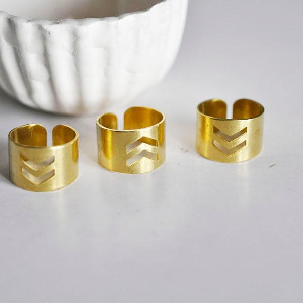 EP Bague réglable chevrons géométriques 19mm, x2 (G2365)