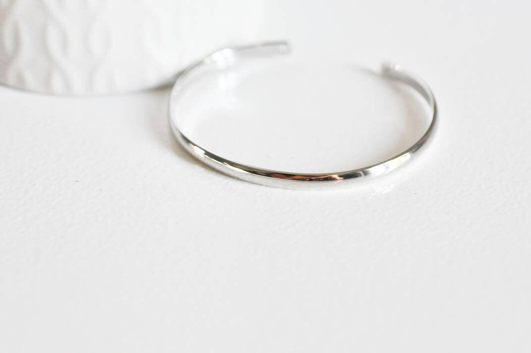 EP Bracelet jonc réglable finition or blanc percé 55mm, x1 (G0525)