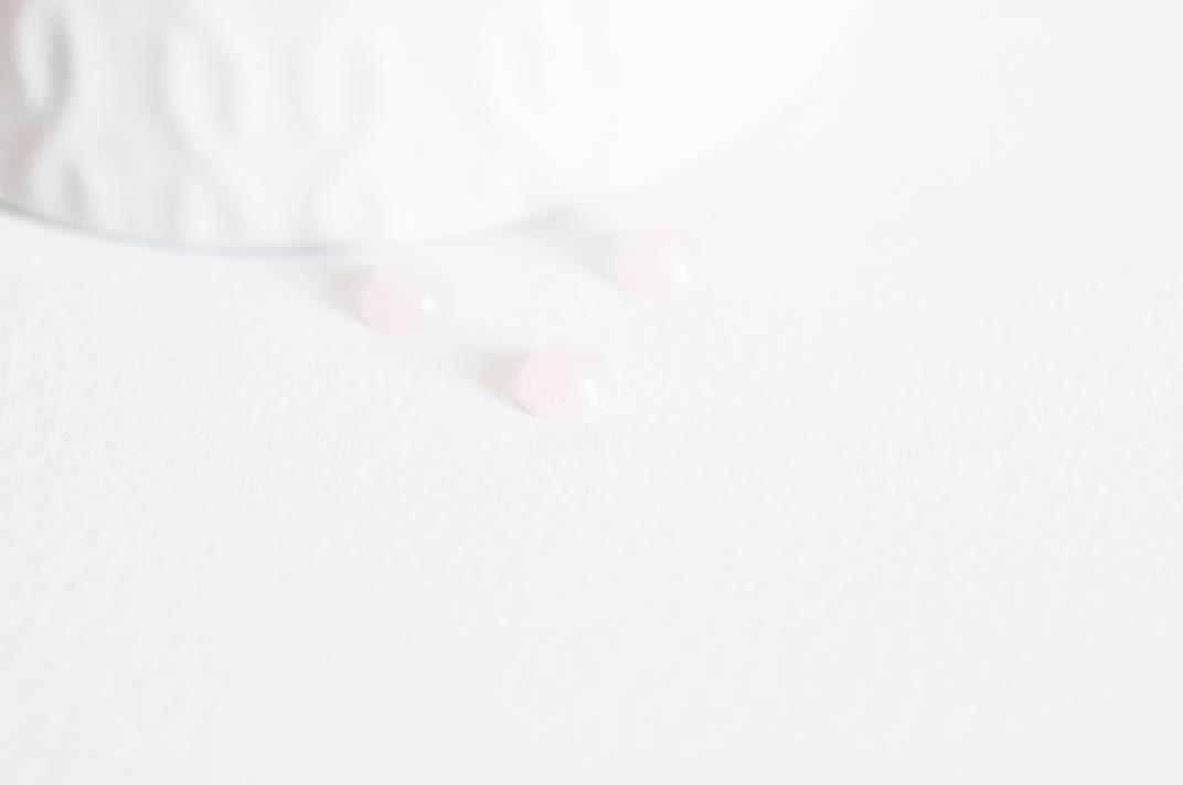 EP Cabochon rond quartz rose naturelle 6mm, x1 (G2228)