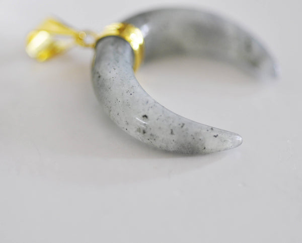 EP Pendentif Lune Labradorite naturelle 32mm (G2380)