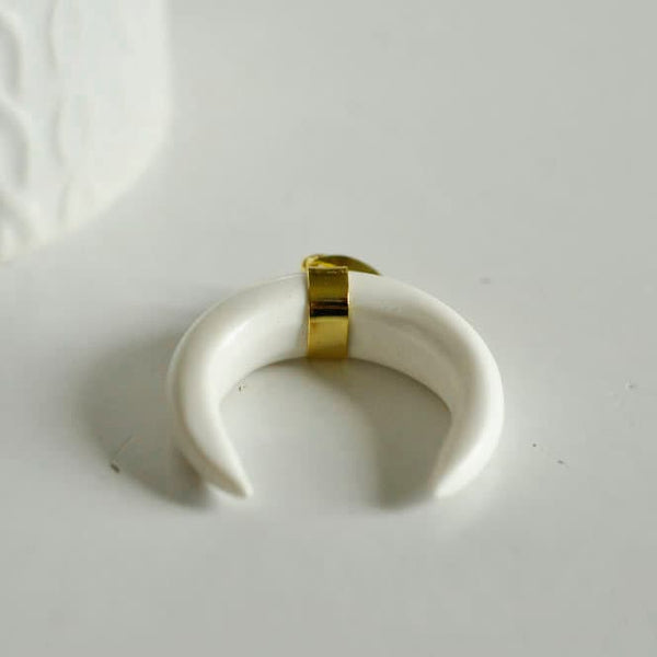 EP Pendentif Lune Turquoise blanche,creation bijou, Pendentif bijoux, pendentif pierre, pendentif turquoise, turquoise blanche, 32mm-G792