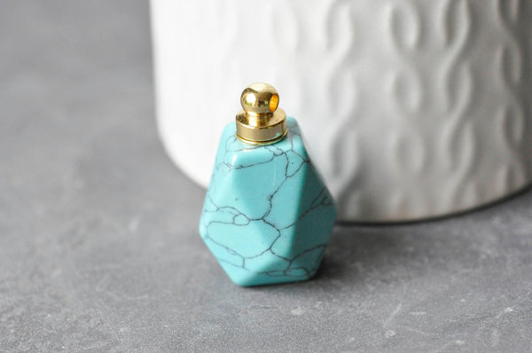 EP -Pendentif bouteille parfum pierre, pendentif pierre naturelle,33mm, x1 G3929