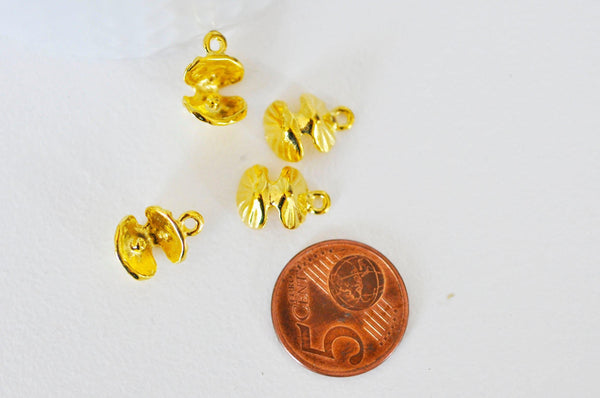 EP Pendentif coquillage doré , fourniture créative, pendentif coquillage,création bijoux, coquillage doré, pendentif doré, 15mm, x 2