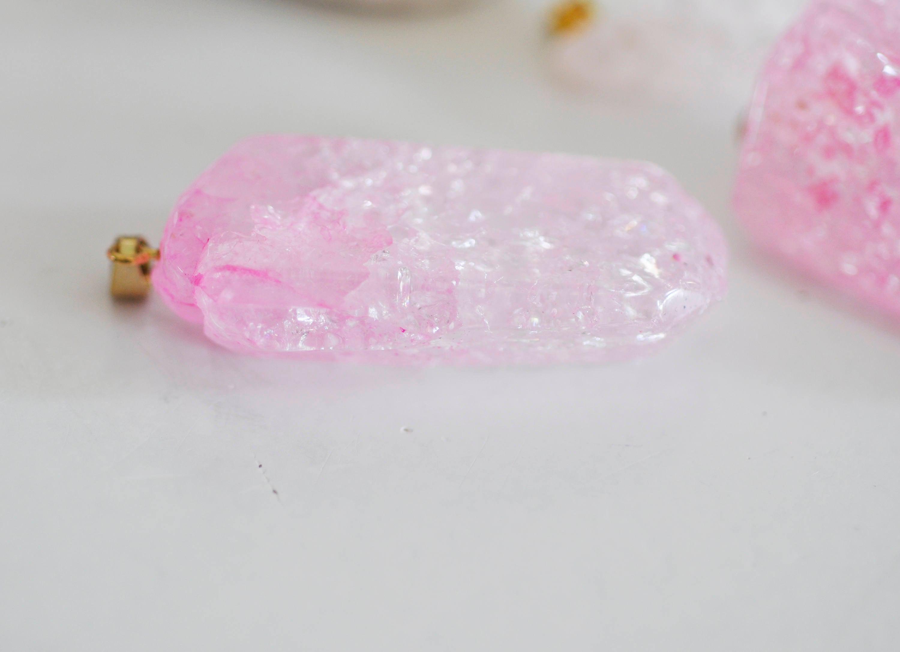 EP Pendentif cristal rose, fournitures créatives, pendentif pierre, support doré, création bijoux, pierre naturelle,quartz rose,quartz naturel