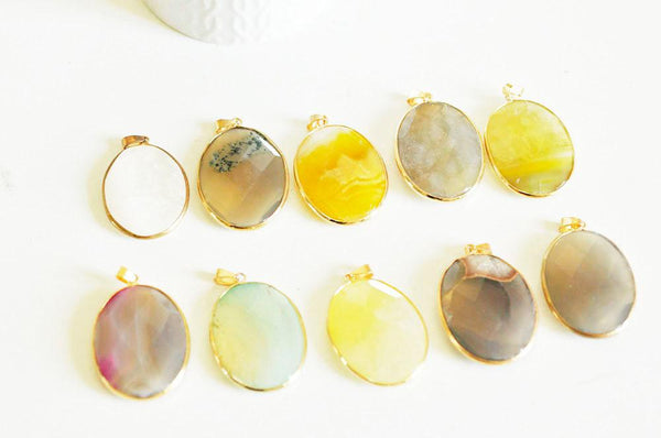 EP Pendentif doré agate colorée, fournitures créatives, pendentif pierre, support doré, création bijoux,agate,pierre naturelle,35-56mm-G2043