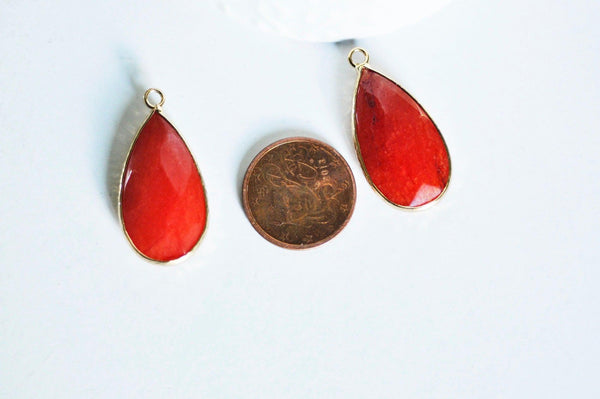 EP Pendentif goutte jade naturel rouge doré 33mm-G0794