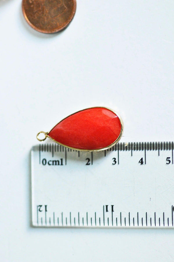 EP Pendentif goutte jade naturel rouge doré 33mm-G0794
