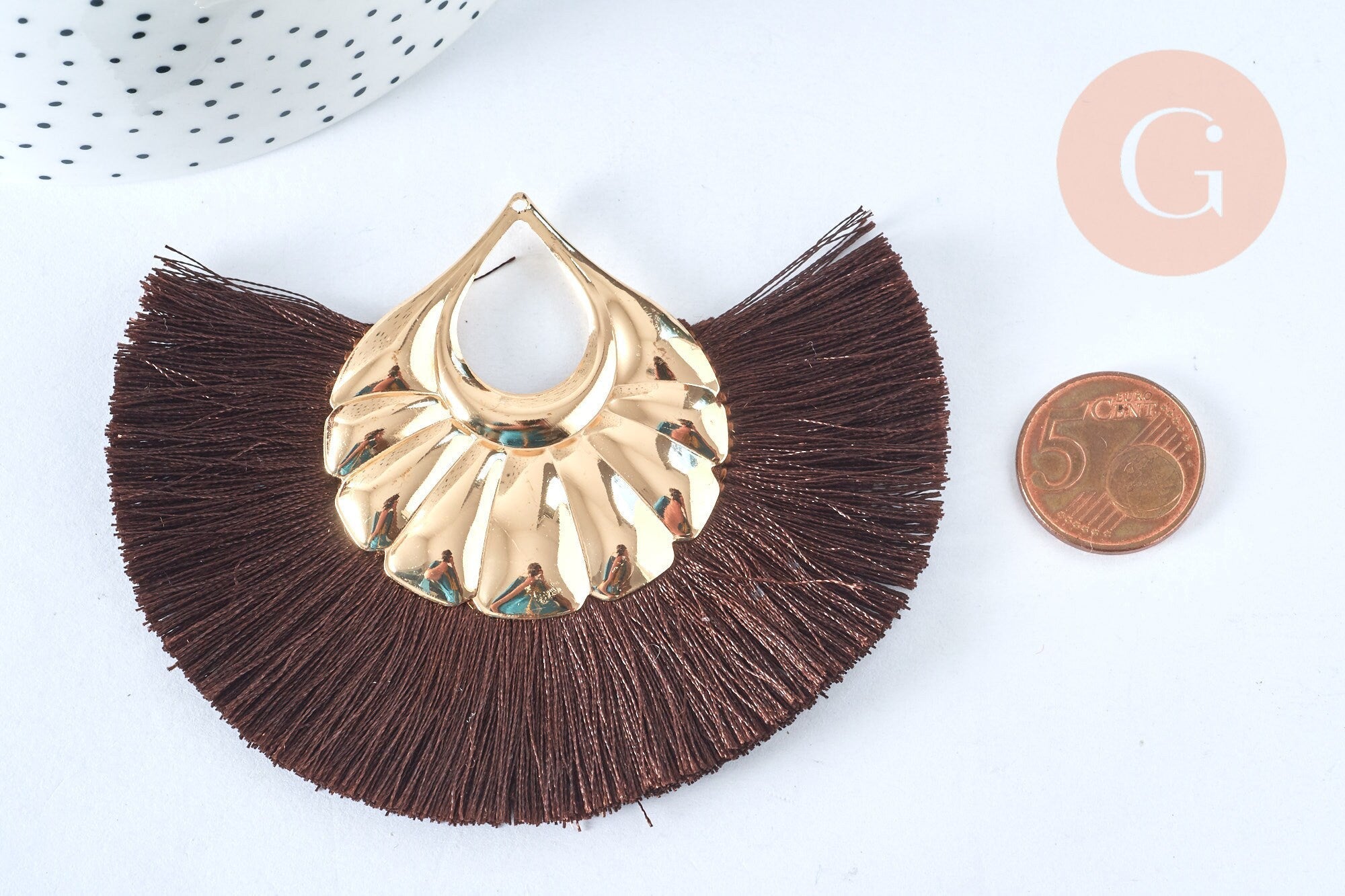 EP -Pendentif large pompon fil marron doré support doré,pendentif en fil sur support doré, 85-92mm, x 2, G4892
