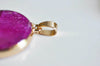 EP Pendentif rond doré agate colorée, support doré, ,agate,pierre naturelle,24mm, x1,G0384