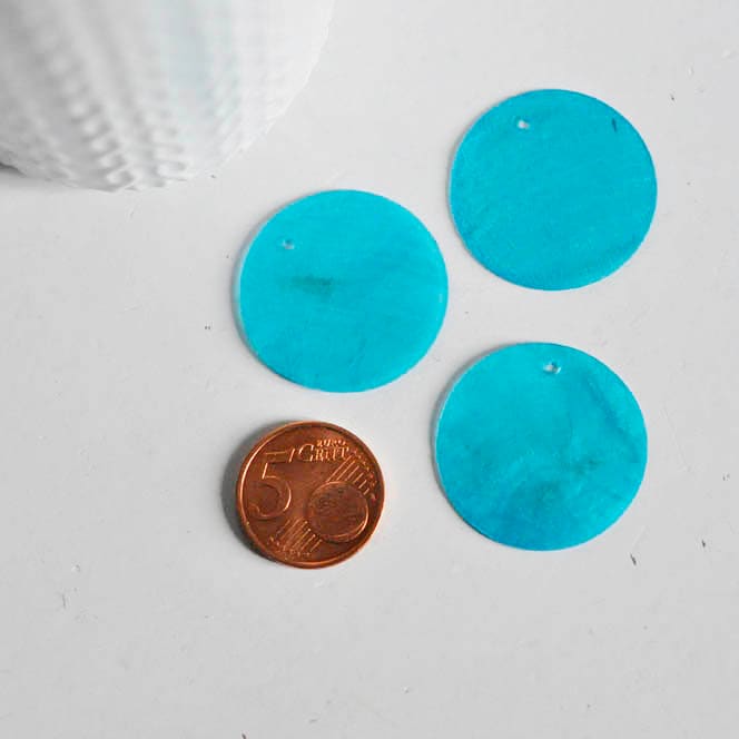 EP-Pendentif rond nacre turquoise, pendentif coquillage, coquillage bleu,création bijoux, 30mm, x1-G0720