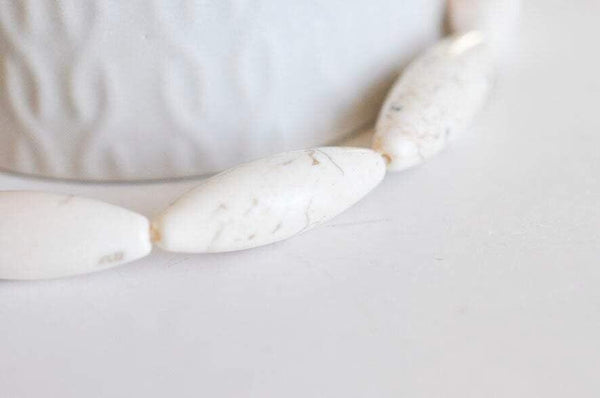 EP Perle ovale turquoise blanche, turquoise naturelle,perles blanches, perle pierre, création bijoux, x 5, 30mmx10mm-G1319