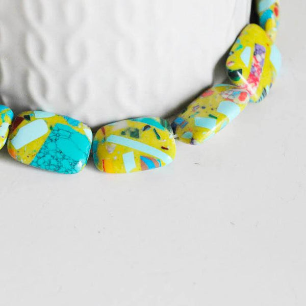 EP Perle resine rectangulaire multicolore 20x15mm, x1 fil de 18 perles,G2514