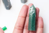 EP Pointe agate mousse verte naturelle roulée, agate mousse naturelle, pierre semi-precieuse, séance lithothérapie, la pièce