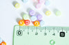 EP perle ronde Lettre Alphabet plastique multicolore pastel, x10 grammes (G1822)