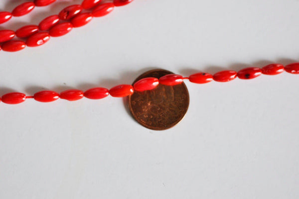 EP perles ovales corail naturel teinté rouge 4x8mm, perles coquillage fabrication bijoux, x1 fil de 39cm - G533