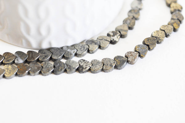 EP perles pyrite coeur,perles pyrite, fabrication bijoux, pyrite naturelle, coeur pierre pyrite,création bijoux,6mm,fil de 70 perles,G3408