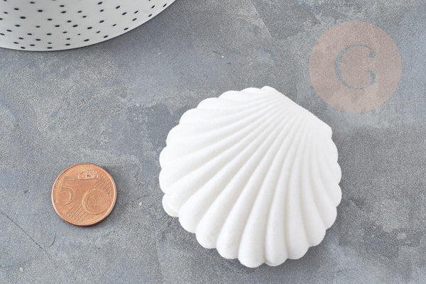 Ecrin bijou coquillage Velours blanc 3.8cm, x1 (G3339)