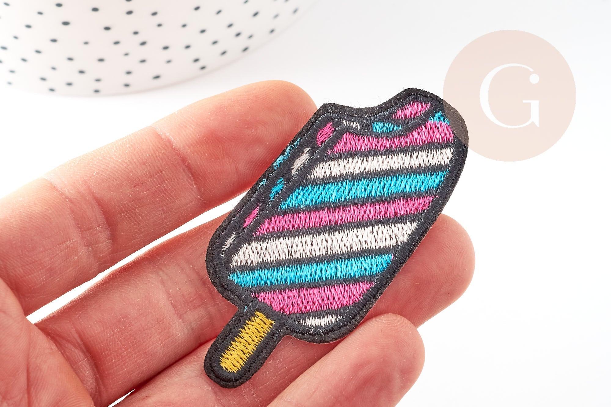 Ecusson brodé à repasser glace à l'eau customisation vêtement, écusson thermocollant,patch écusson brodé,64.5mm,x2 G3419