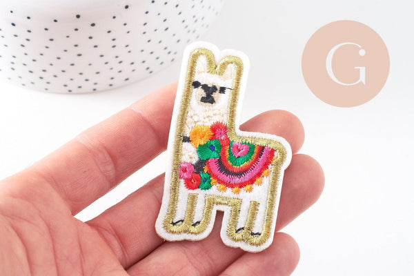 Ecusson brodé à repasser lama coloré customisation vêtement 67mm, écusson thermocollant,patch écusson brodé, x1 G9809