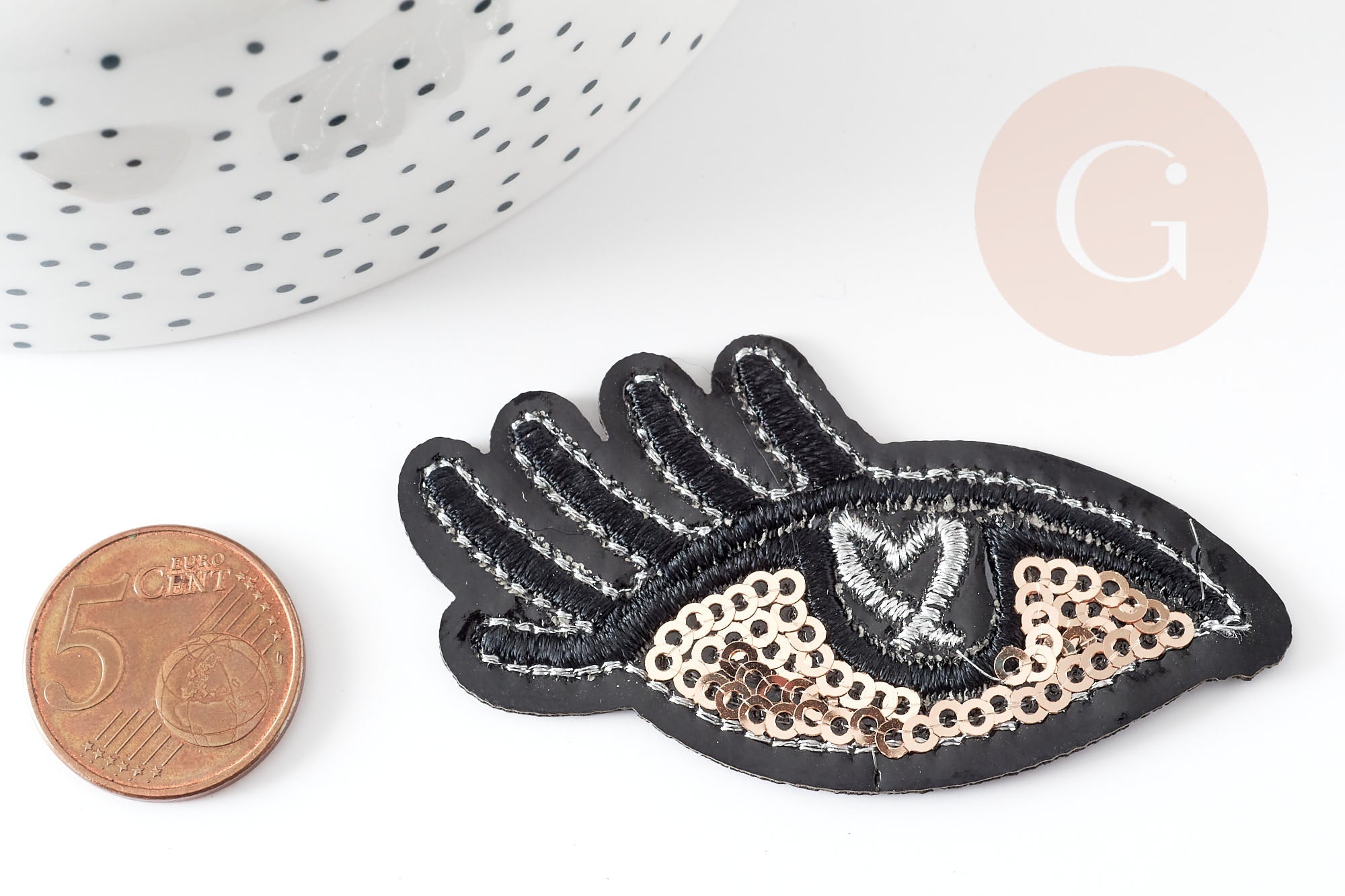 Ecusson brodé œil fantaisie thermocollant paillette dorée 67mm, customisation de vêtements, broderie x1 G7465