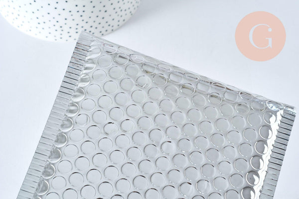 Enveloppes à bulles en plastique métallisé argent 22.5x15cm, x10 (G6812)
