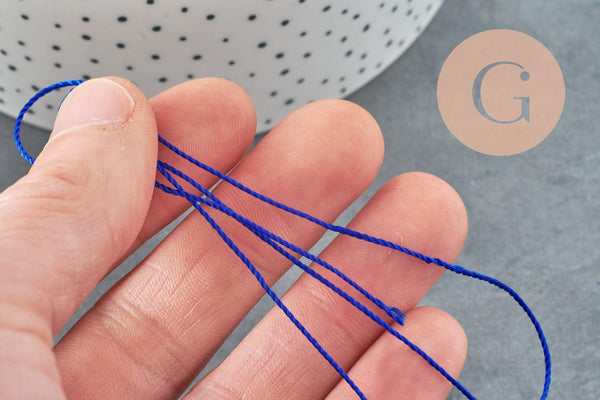 Fil bleu roi nylon pour broderie couture bijoux 0.8mm, x10 Mètres (G2971)
