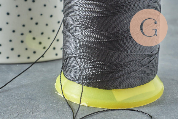 Fil couture noir nylon à broder-couture-bijoux 0.8mm, x10 Mètres (G4805)