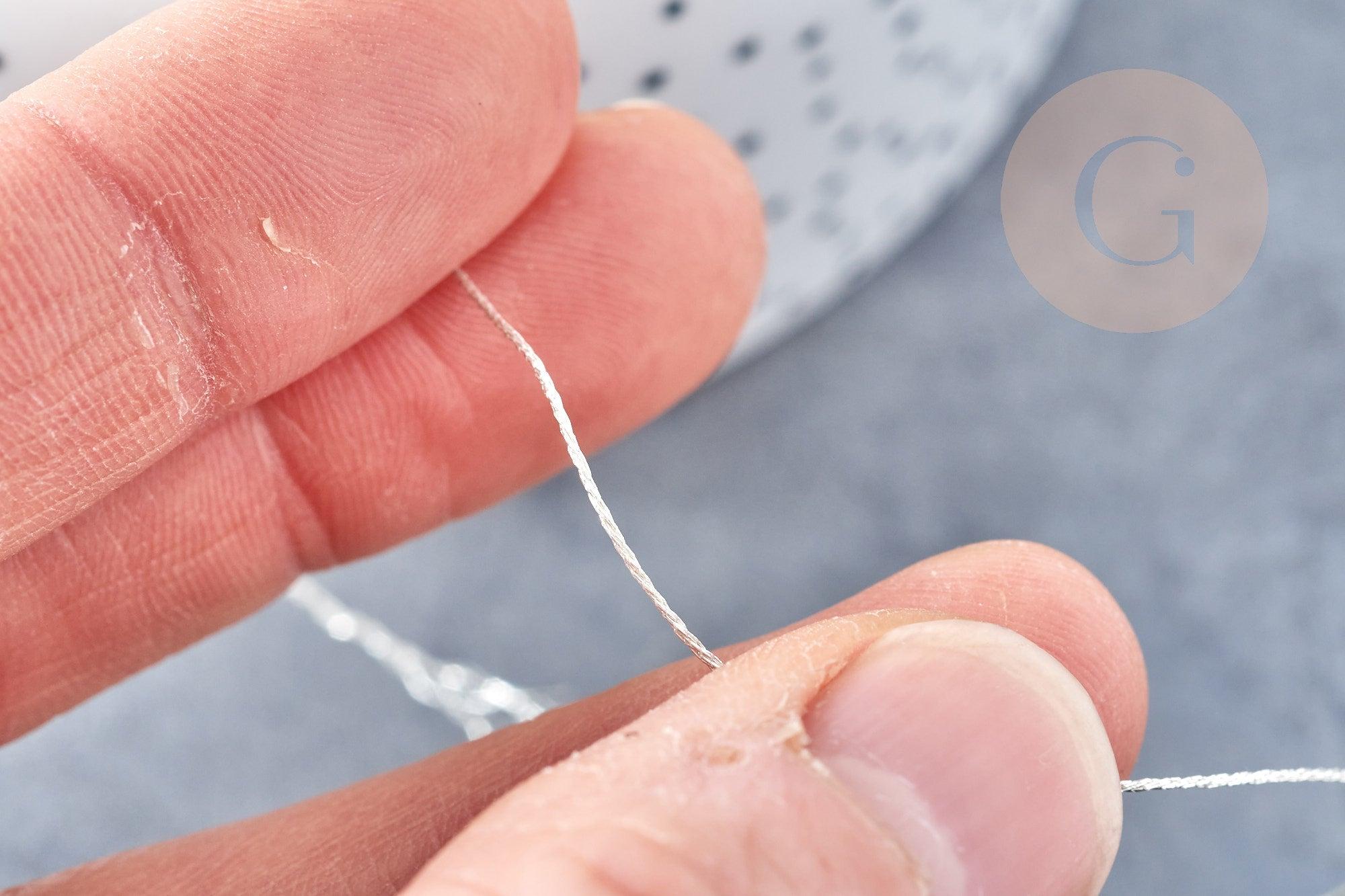 Fil nylon métallisé argent 0.6mm, fabrication bijoux,création broderie, x 5mètres G8490