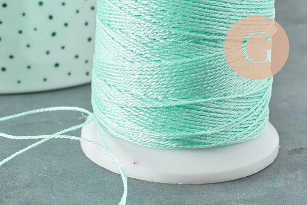 Fil vert clair métallisé, fil original, création bijoux, fil Couture broderie,fil vert, diamètre 0.8mm, x10 Mètres G2113