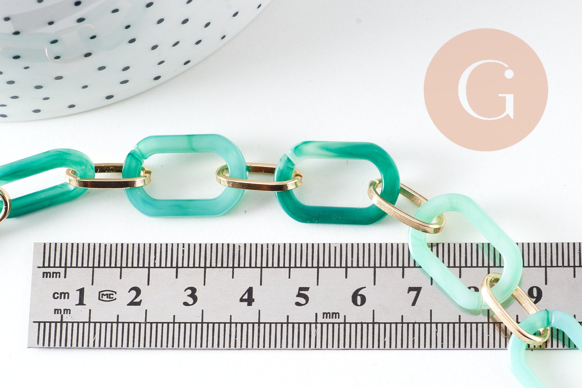 Grosse Chaine ronde écaille acrylique vert et aluminium doré texturé,perle acétate, chaine plastique,18.5mm, x1 mètre (G3365)