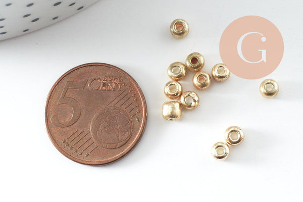 Grosses perles rocaille dorées brillantes 4mm, x 10gr (G1950)