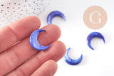 Lune nacre bleue naturelle, pendentif lune, coquillage teinté,non percé, Pendentif nacre, 18x20mm, X1 (G2779)