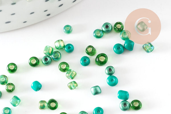 Mélange perles rocaille camaïeu verts ,fournitures pour bijoux, perles rocaille vert transparent, x 10gr (G9511)
