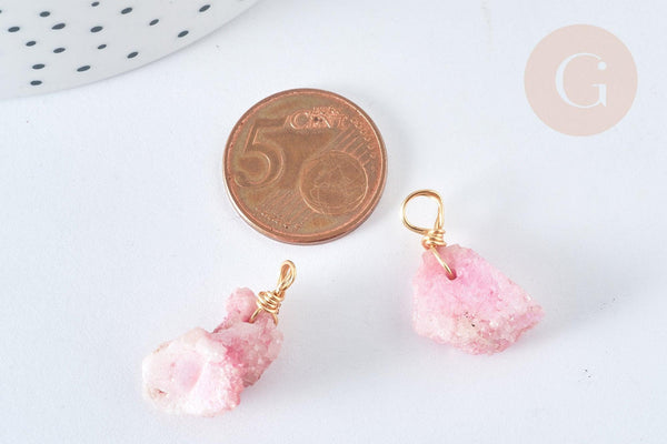 Pendentif Agate teintée naturelle nugget brute rose fer doré 13~32mm, pierre naturelle,x1 (G7584)