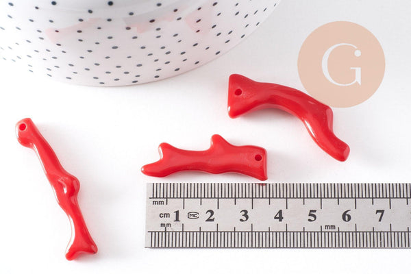 Pendentif Branche forme corail plastique rouge 27-47mm, x5 (G10490)