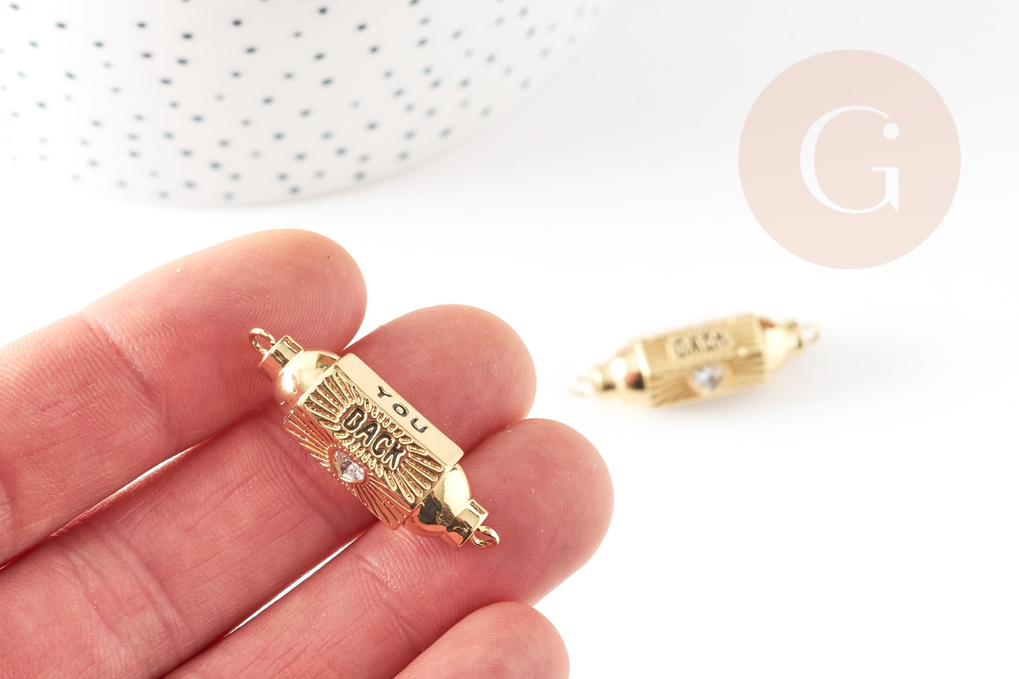Pendentif Connecteur tube talisman zircon blanc laiton doré 18K 34mm YOU BACK, créations bijoux bonheur, x1 G9330