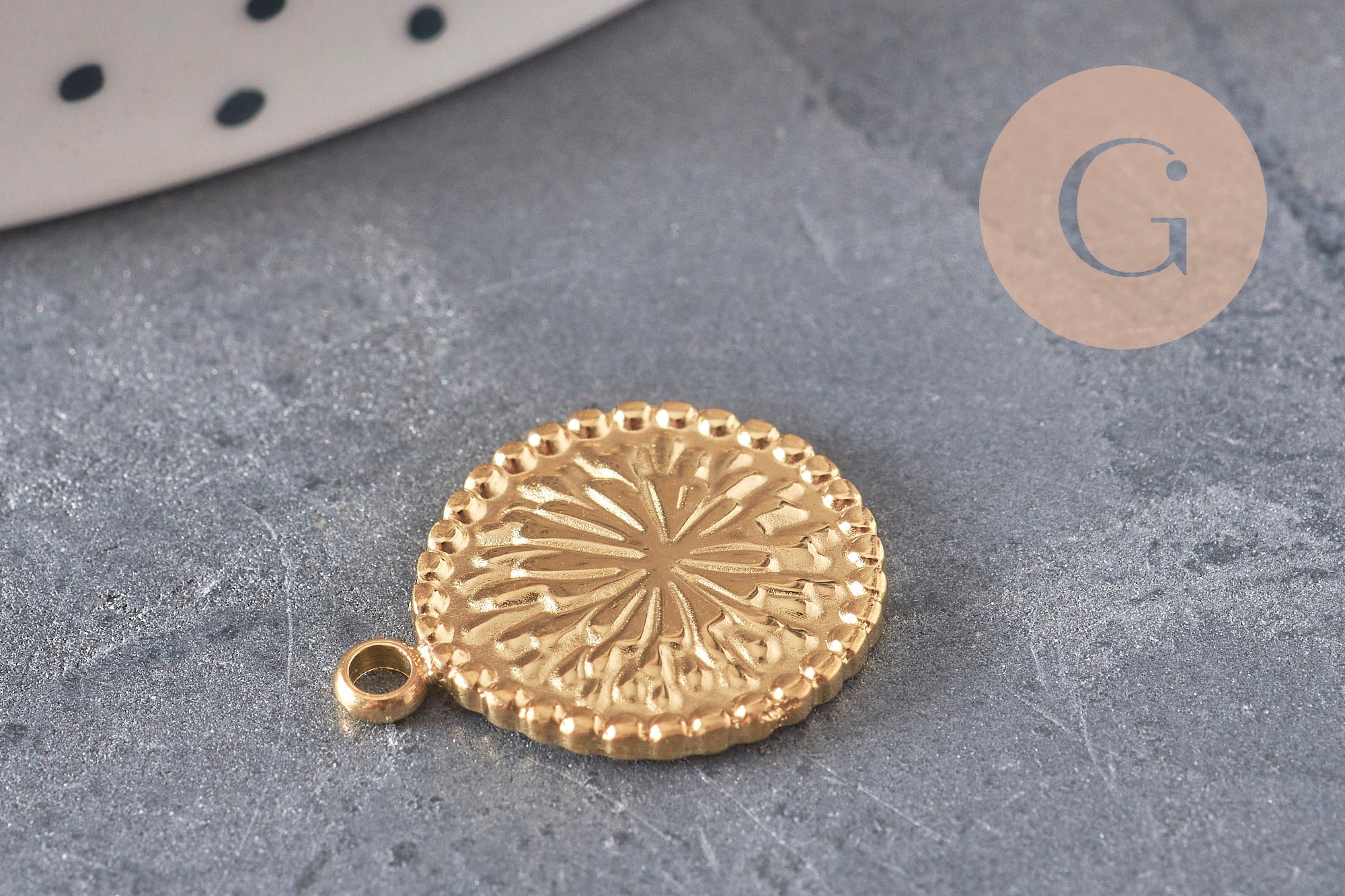 Flower medal pendant, IP gold plated 304 stainless steel 18.5mm, x1