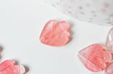 Pendentif acétate feuille rose paillettes, perles plastique,connecteur feuille plastique 15mm x10 (G4015)