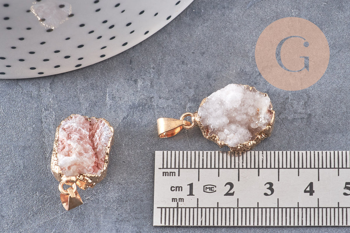 Pendentif agate blanche druzy, pendentif pierre, support doré, pierre naturelle,30mm, x1 (G1482)