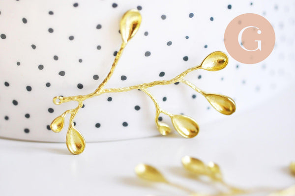 Pendentif branche feuille laiton 46mm,breloque laiton brut, bijou laiton,feuille dorée pour création bijoux, x1 (G6279)