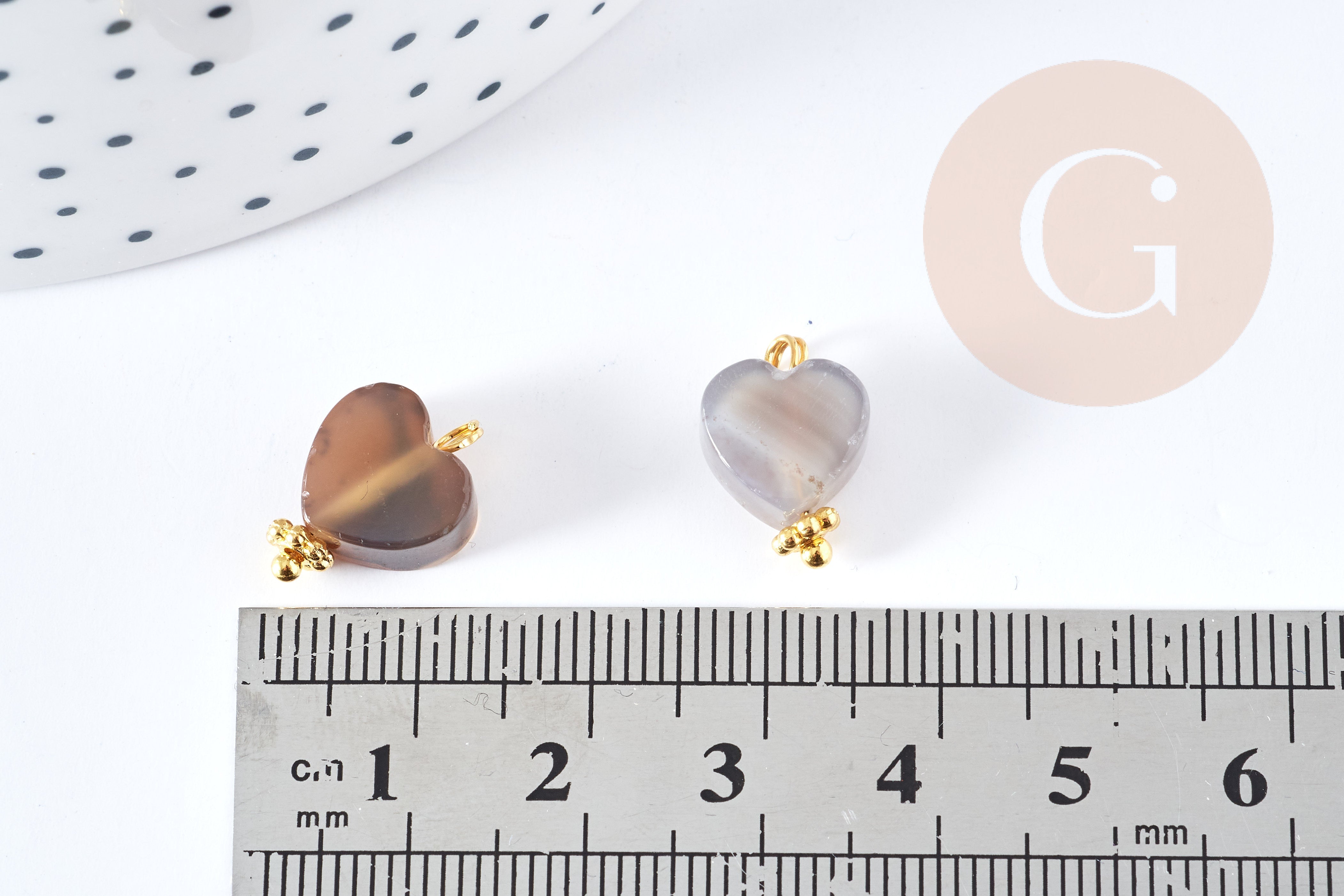 Pendentif cœur agate grise naturelle laiton doré 15.5mm, x1 (G8645)