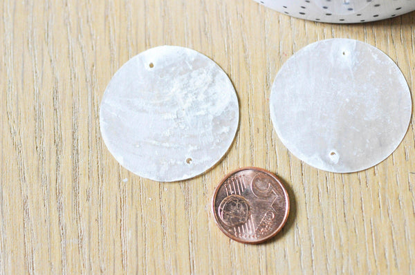 Pendentif connecteur rond nacre naturelle blanche 2 trous 40mm, x5 (G3771)