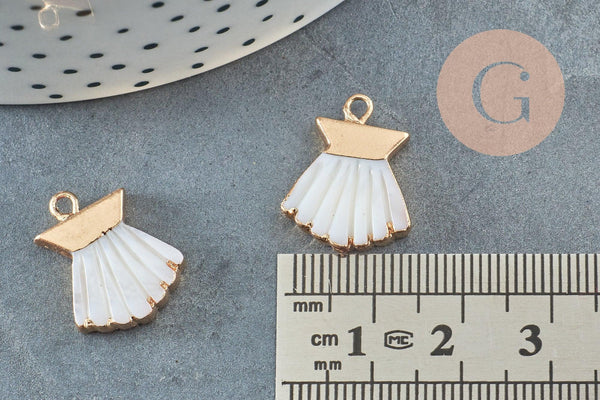 Pendentif coquillage nacre blanche naturelle doré 18mm, x1 (G0643)