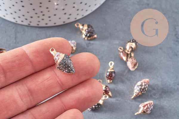 Pendentif coquillage noir spirale doré 16-20mm,création bijoux coquillage or, x2 G2675