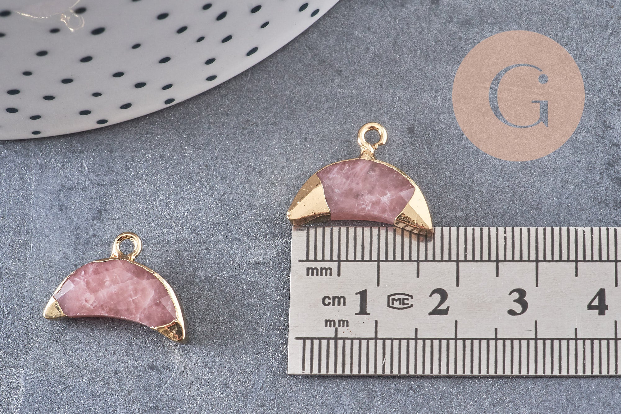 Pendentif croissant lune quartz fraise doré,lune quartz,pendentif pierre,quartz fraise naturel,18mm x1 (G0829)